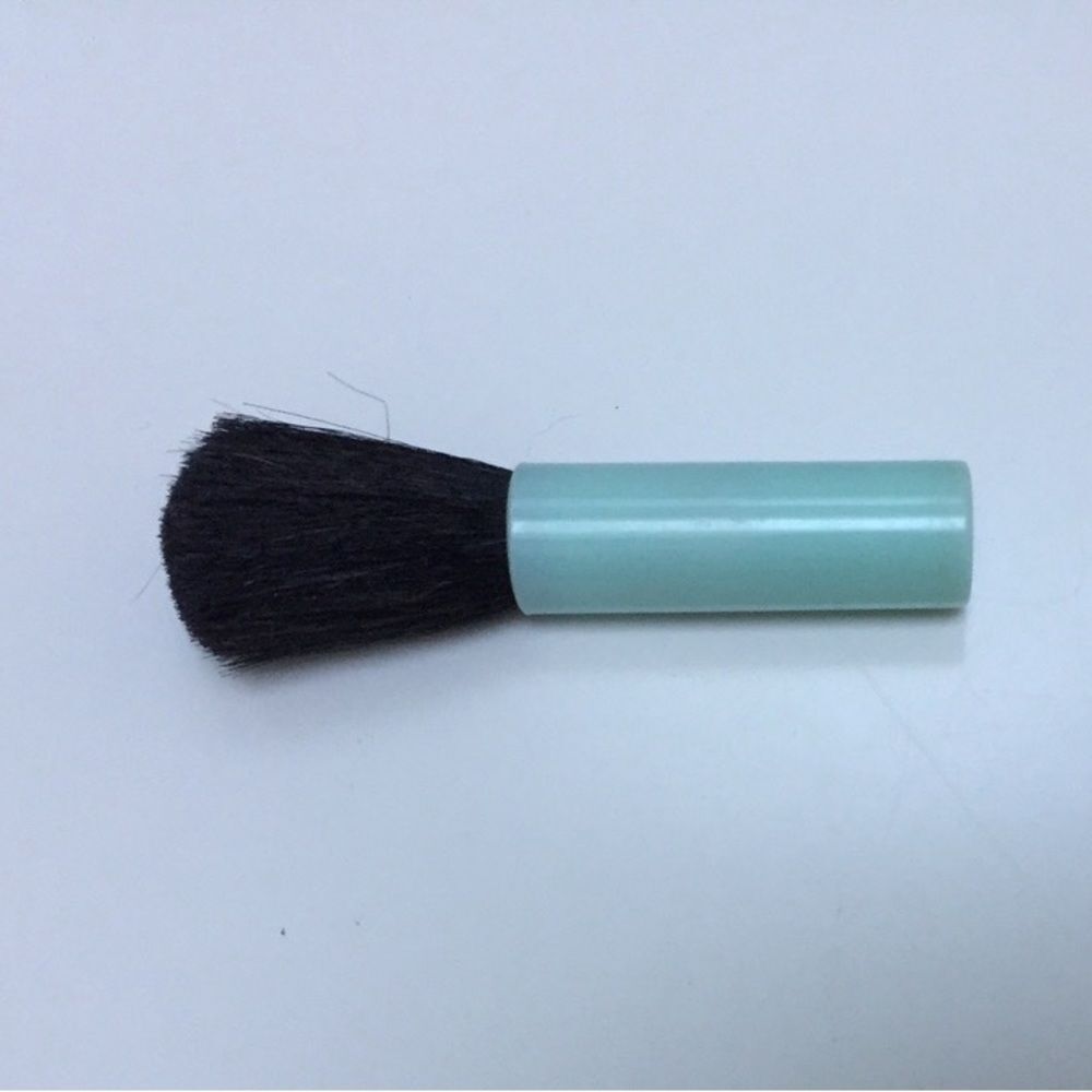 New Makeup Brush